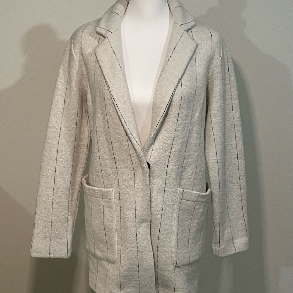 Wool Blend ivory and black blazer